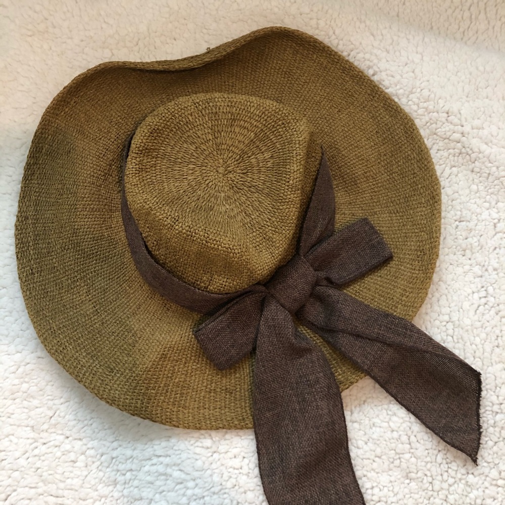 Cute flappy sun hat